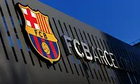 Barcelona planuje transfer Livakovicia jako długoterminowe wzmocnienie