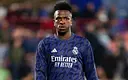 Arsenal chce skusić Viníciusa. Madryt nie zamierza ustąpić