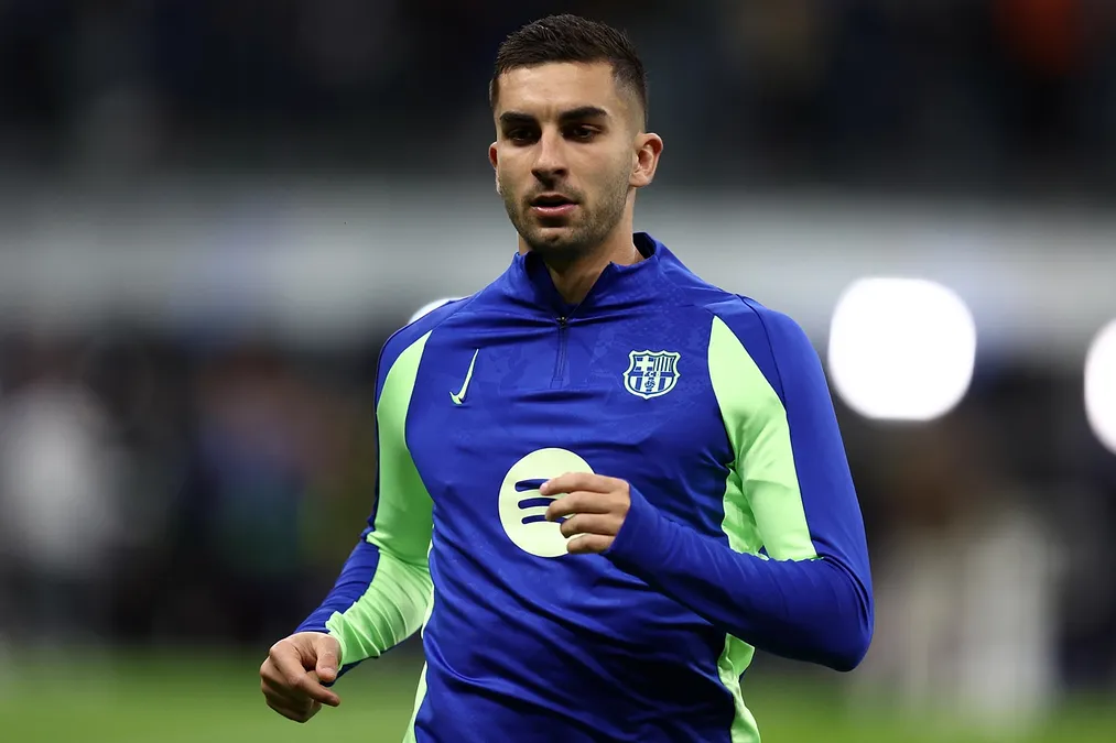 Tottenham poluje na Gakpo i Torresa, Savinho na celowniku