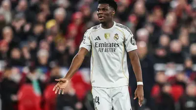 Manchester United na tropie Tchouaméniego i Camavingi z Realu